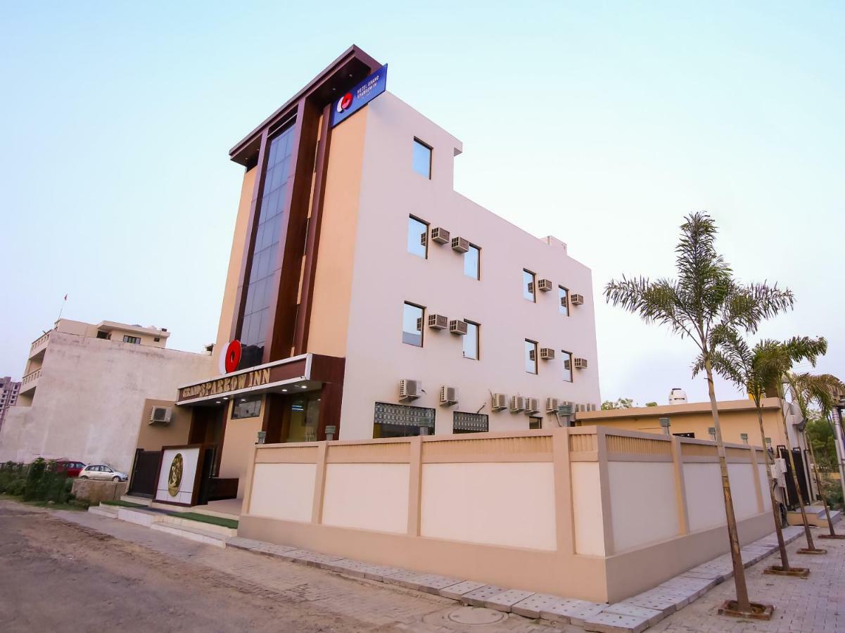 Hotel Grand Sparrow Inn Agra  Buitenkant foto
