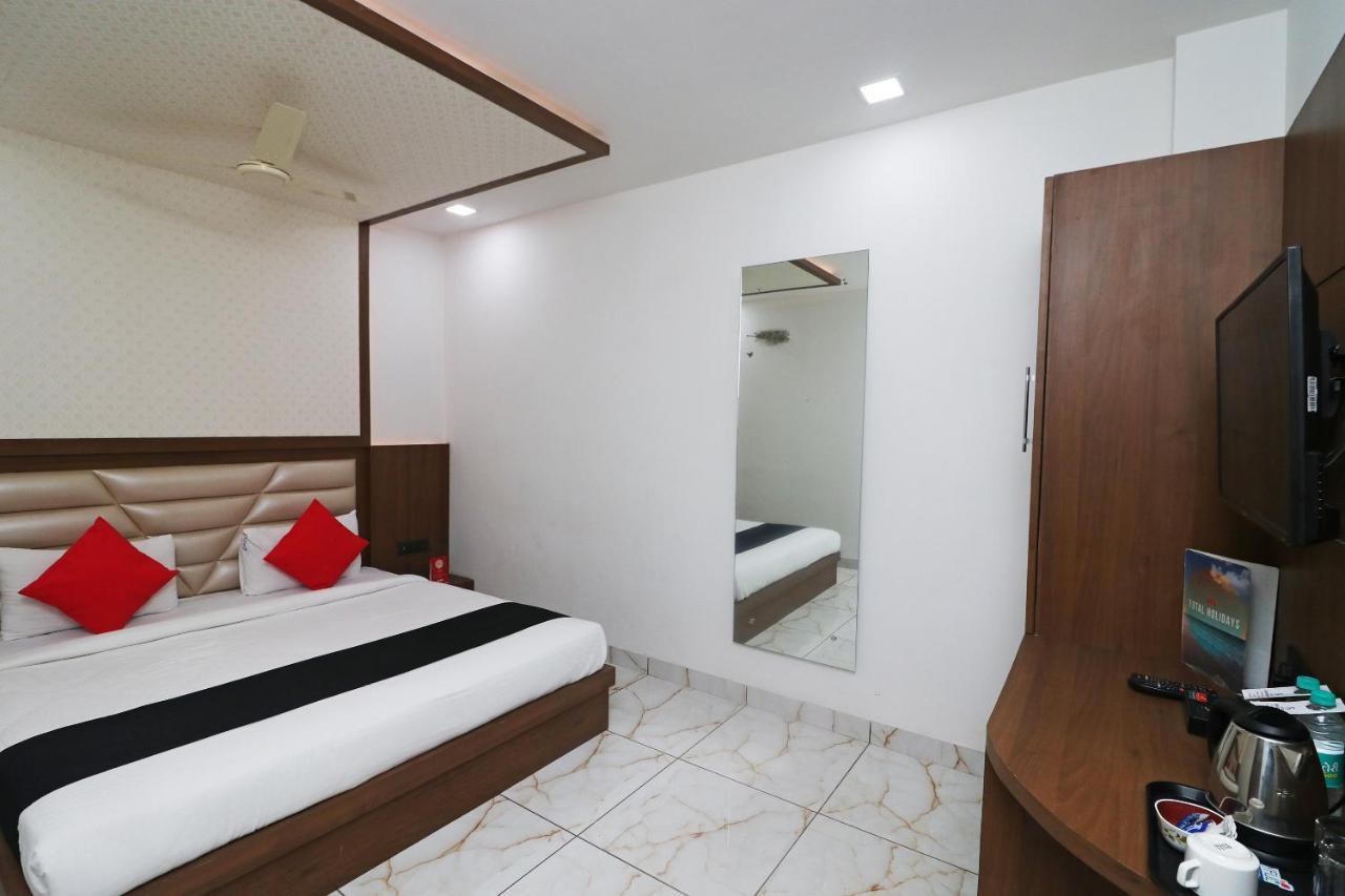 Hotel Grand Sparrow Inn Agra  Buitenkant foto